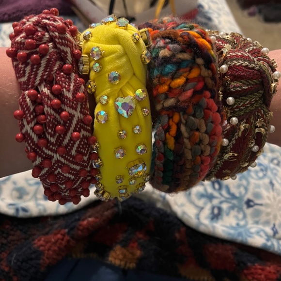Lele Soudagi hair bands